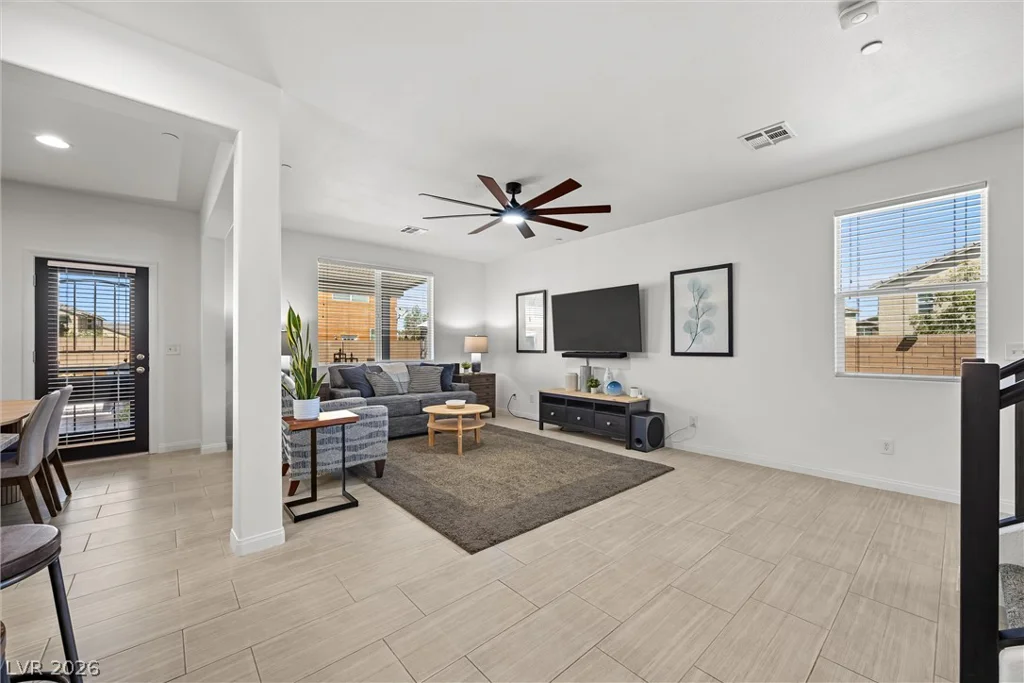 124 Fiery Hill, Henderson, NV 89011