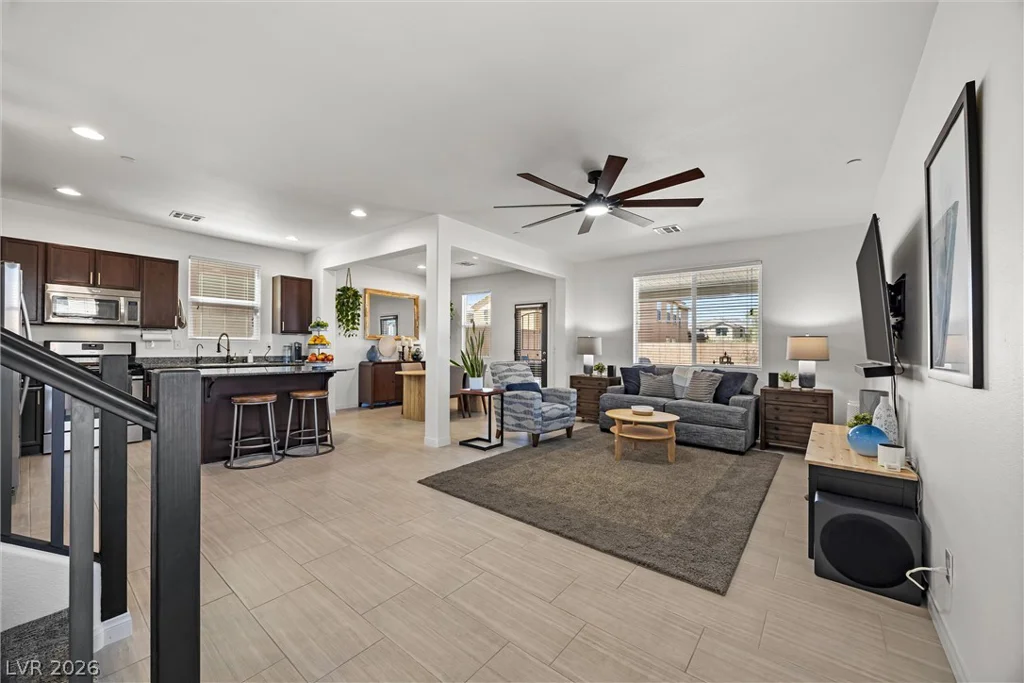 124 Fiery Hill, Henderson, NV 89011
