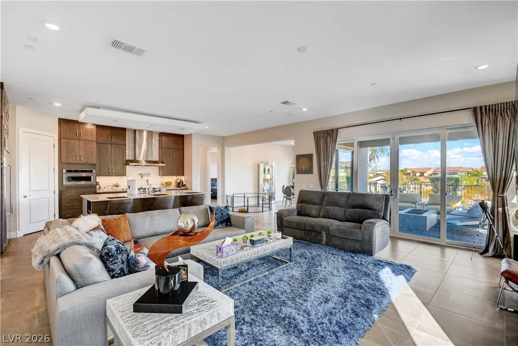 22 Desert Ivy, Henderson, NV 89011