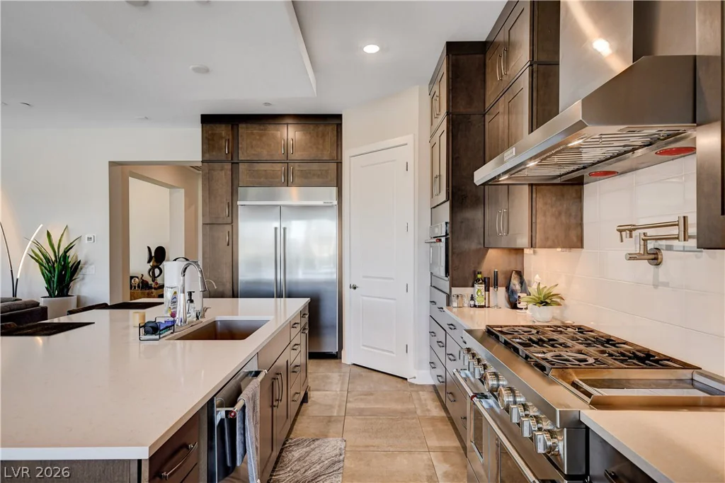 22 Desert Ivy, Henderson, NV 89011