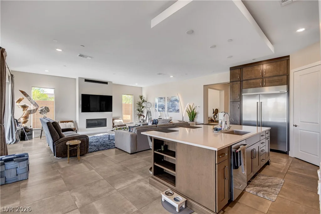 22 Desert Ivy, Henderson, NV 89011