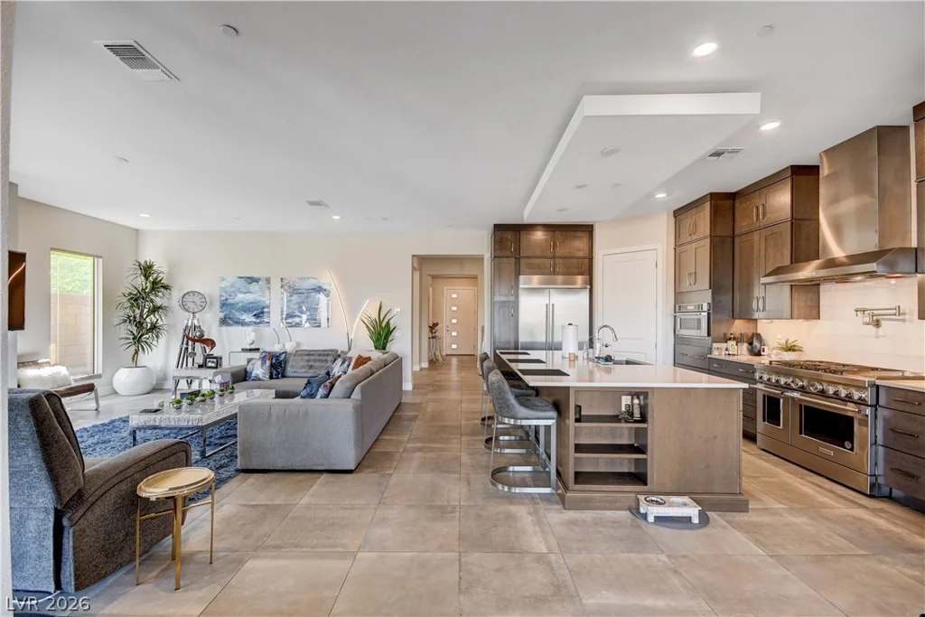 22 Desert Ivy, Henderson, NV 89011