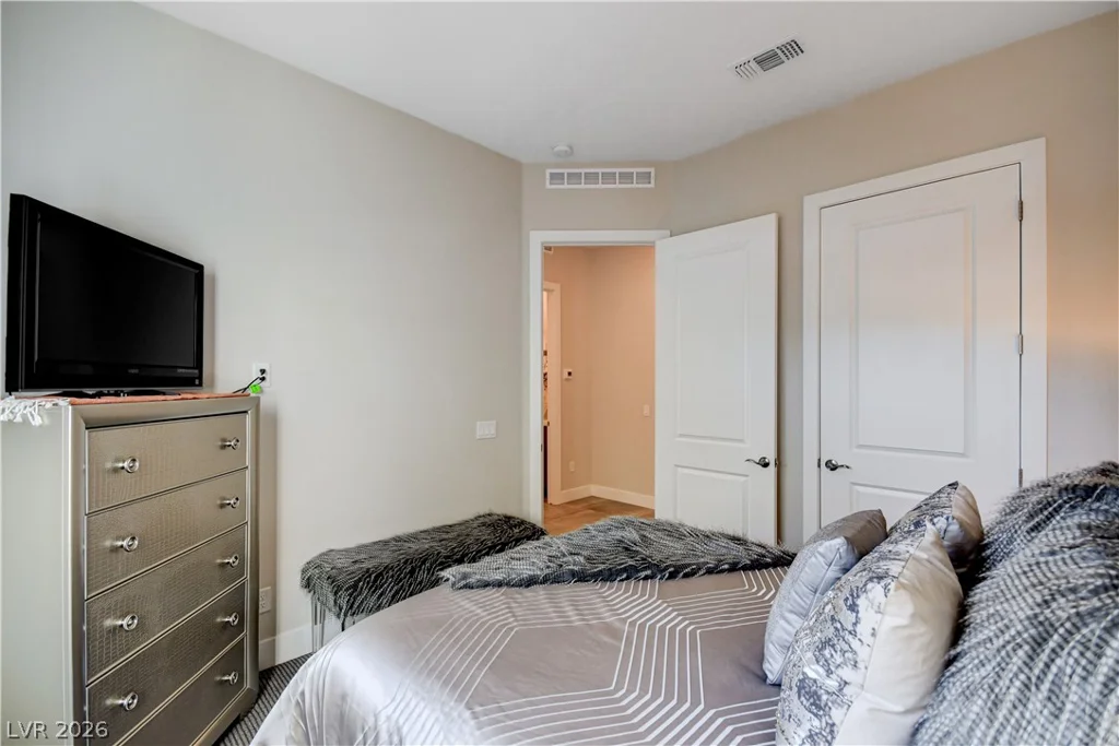 22 Desert Ivy, Henderson, NV 89011