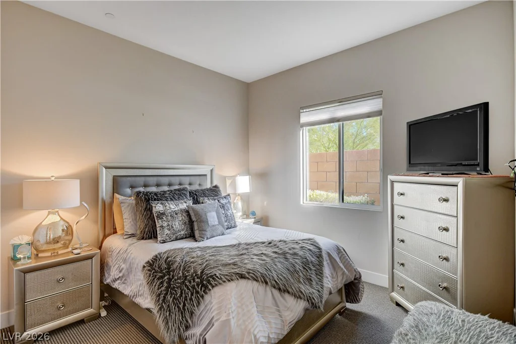 22 Desert Ivy, Henderson, NV 89011