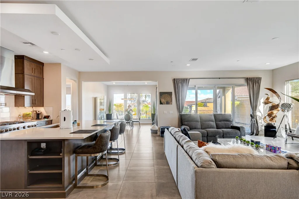 22 Desert Ivy, Henderson, NV 89011