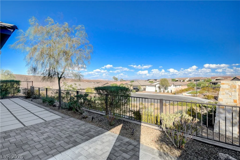22 Desert Ivy, Henderson, NV 89011
