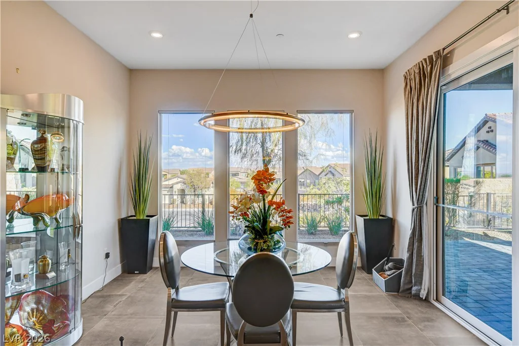 22 Desert Ivy, Henderson, NV 89011