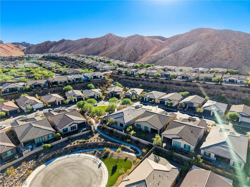 22 Desert Ivy, Henderson, NV 89011