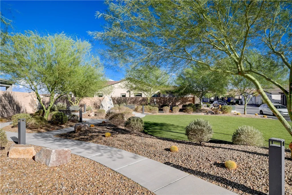 22 Desert Ivy, Henderson, NV 89011