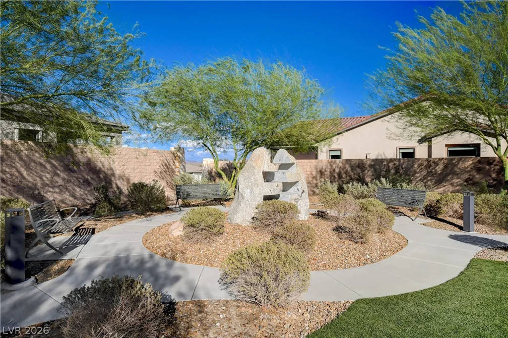 22 Desert Ivy, Henderson, NV 89011