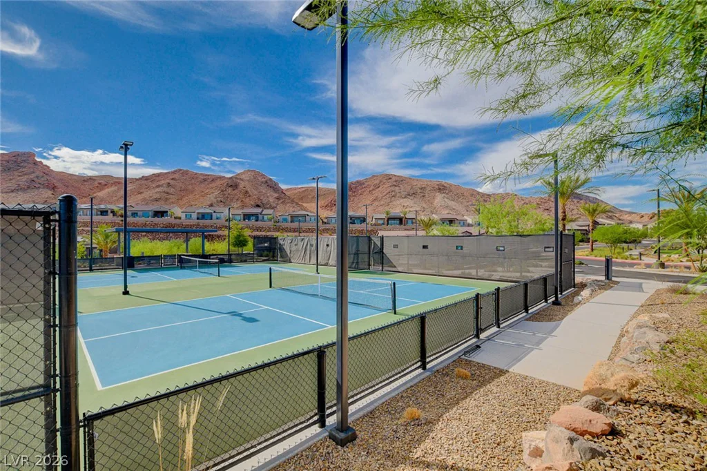 22 Desert Ivy, Henderson, NV 89011