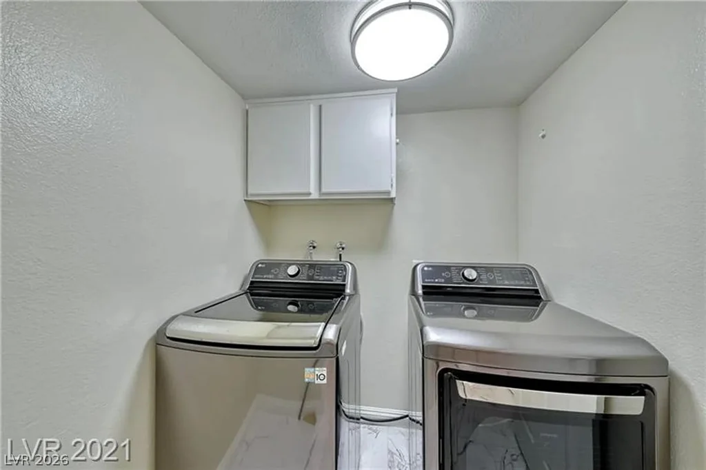 6729 Airdale, Las Vegas, NV 89103