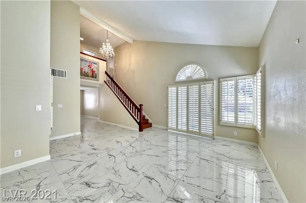 6729 Airdale, Las Vegas, NV 89103