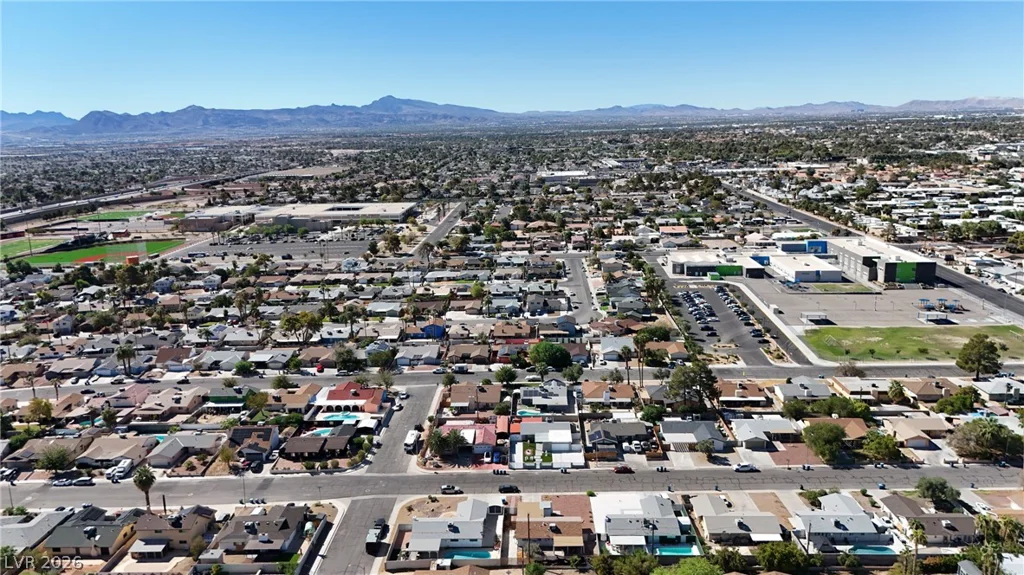 3906 Maryland, Las Vegas, NV 89121