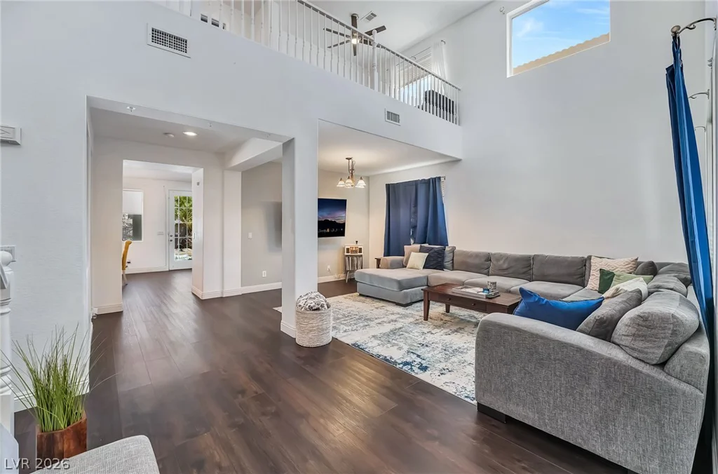 7572 Catalina Harbor, Las Vegas, NV 89131