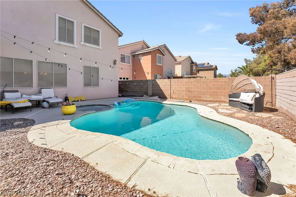 7572 Catalina Harbor, Las Vegas, NV 89131