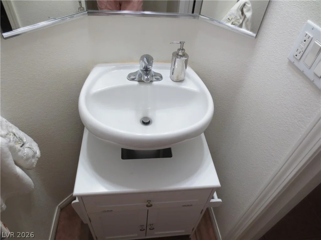1084 Maple Bend, Las Vegas, NV 89138