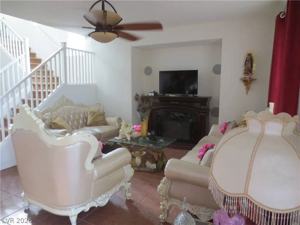 1084 Maple Bend, Las Vegas, NV 89138