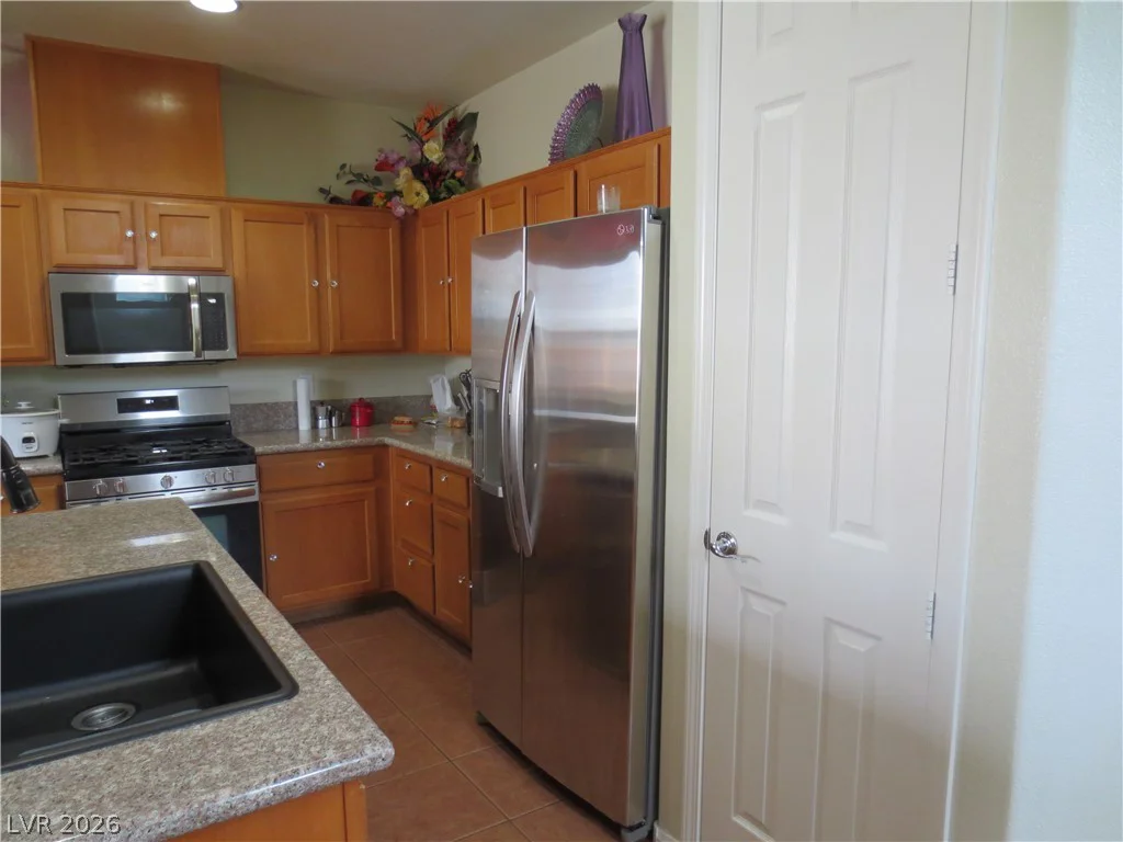 1084 Maple Bend, Las Vegas, NV 89138