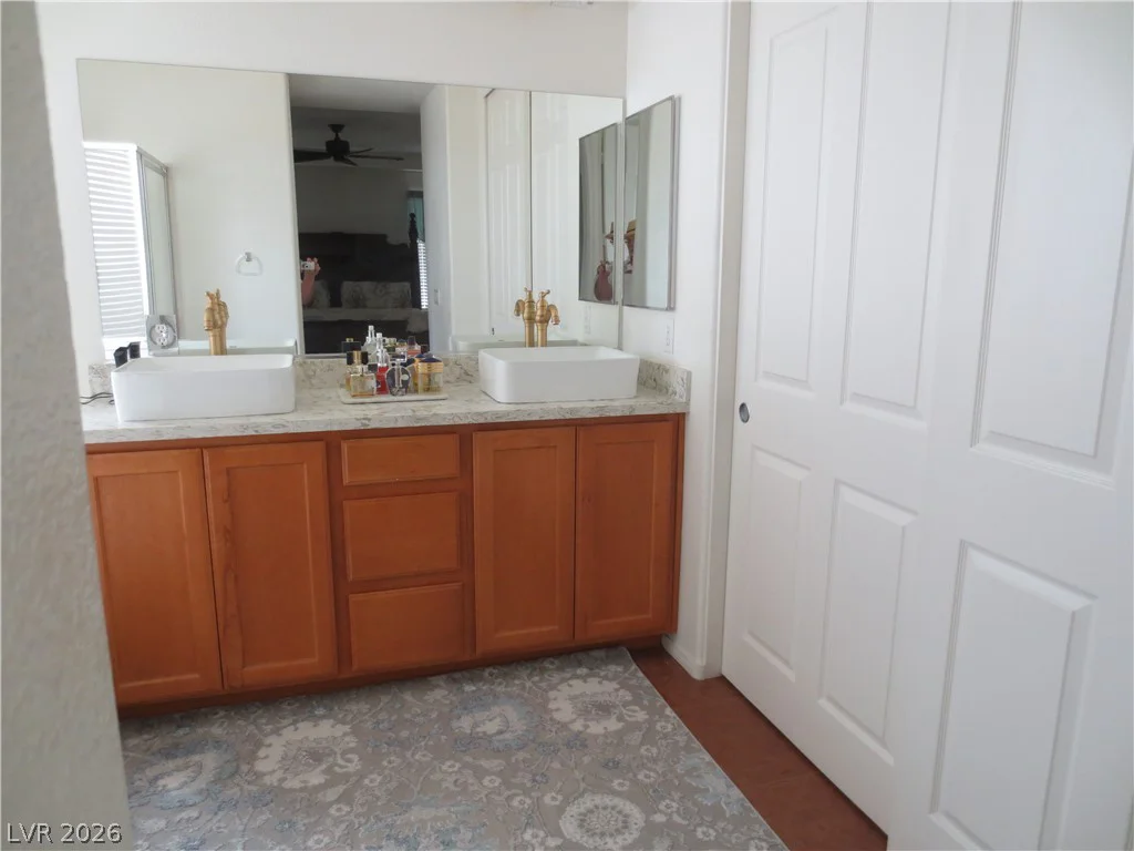 1084 Maple Bend, Las Vegas, NV 89138