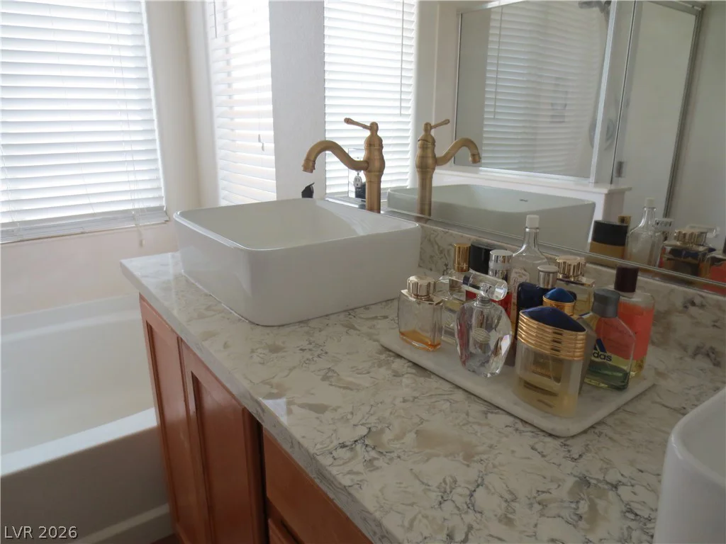 1084 Maple Bend, Las Vegas, NV 89138
