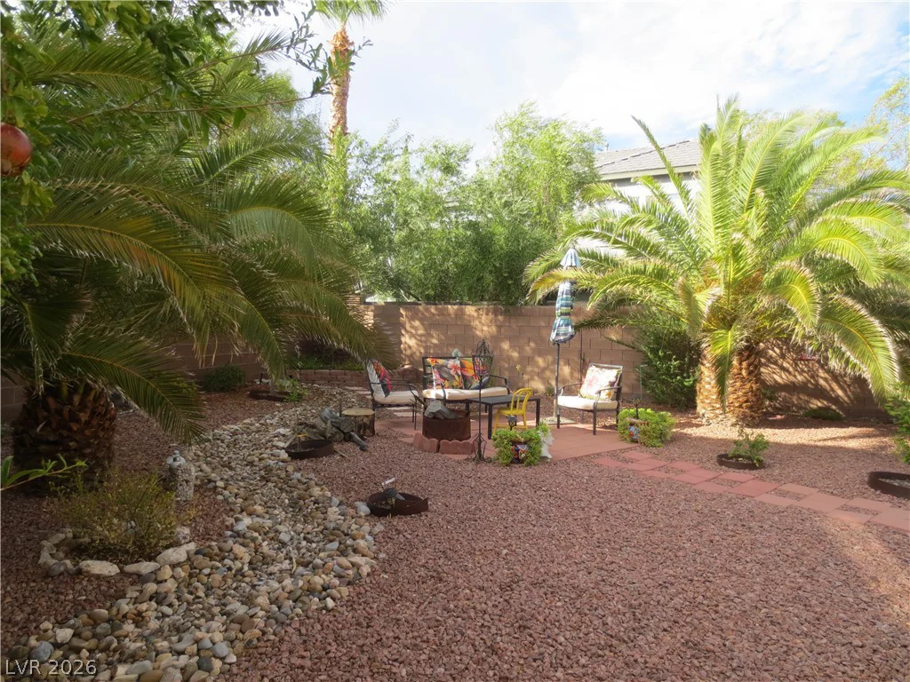 1084 Maple Bend, Las Vegas, NV 89138