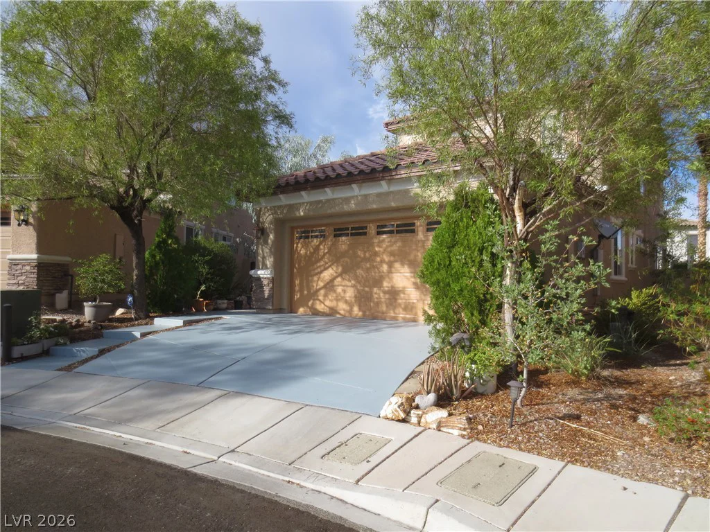 1084 Maple Bend, Las Vegas, NV 89138