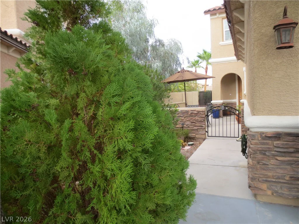 1084 Maple Bend, Las Vegas, NV 89138