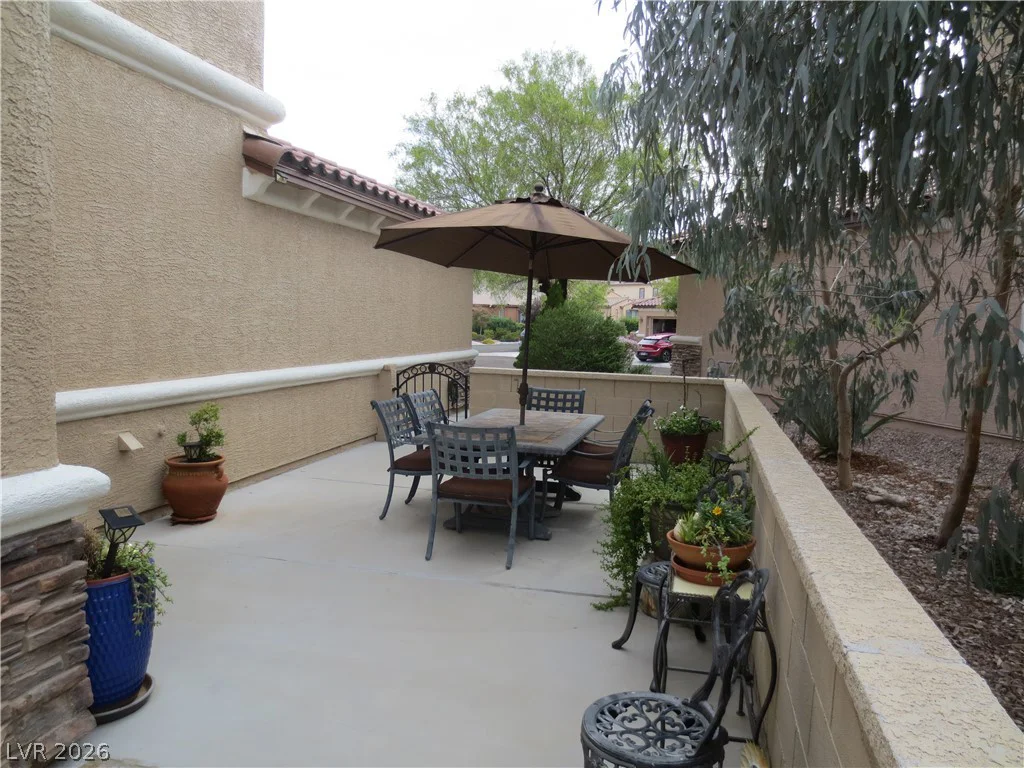 1084 Maple Bend, Las Vegas, NV 89138
