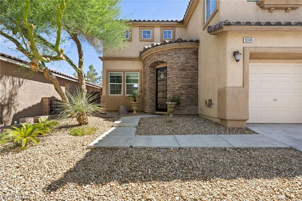 9345 Outer Banks, Las Vegas, NV 89149