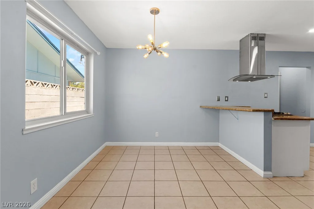 6517 Aberdeen, Las Vegas, NV 89107