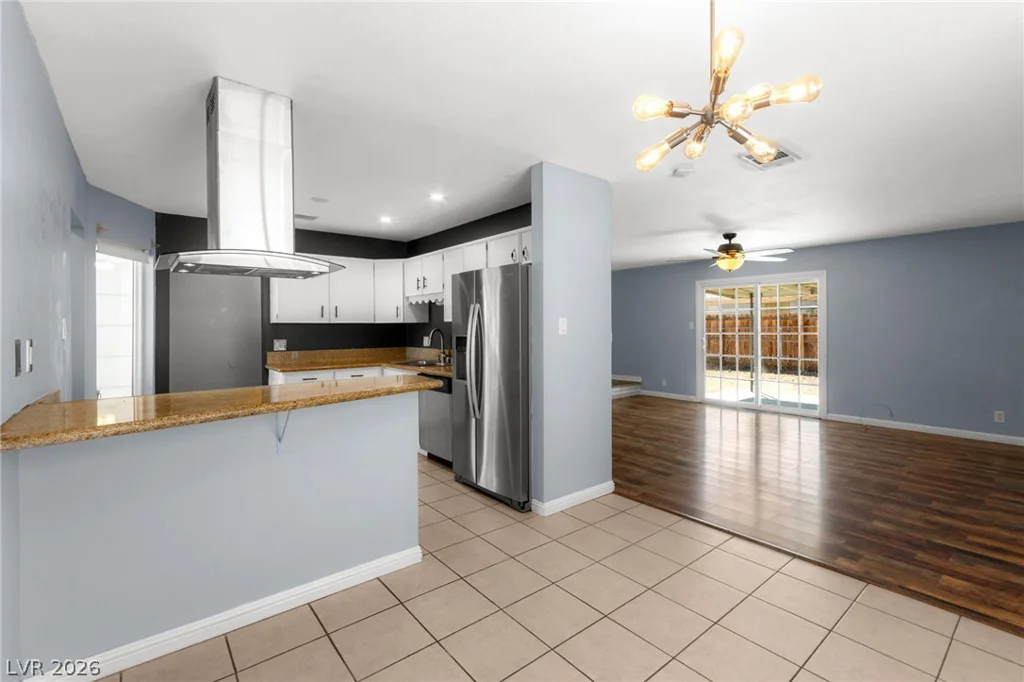6517 Aberdeen, Las Vegas, NV 89107