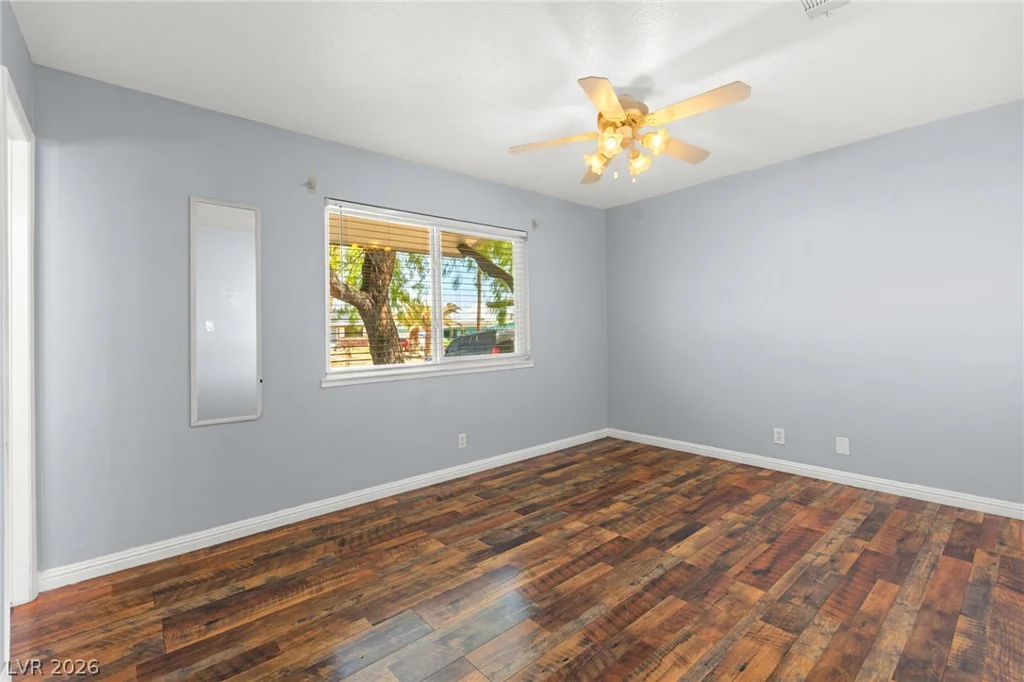 6517 Aberdeen, Las Vegas, NV 89107