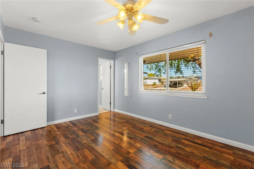 6517 Aberdeen, Las Vegas, NV 89107