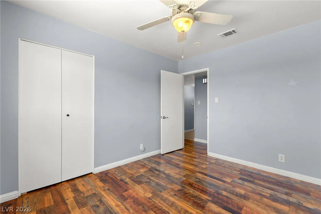 6517 Aberdeen, Las Vegas, NV 89107