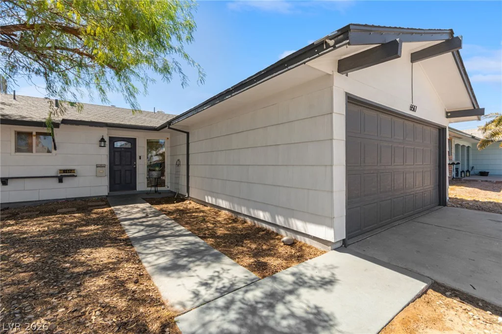 6517 Aberdeen, Las Vegas, NV 89107