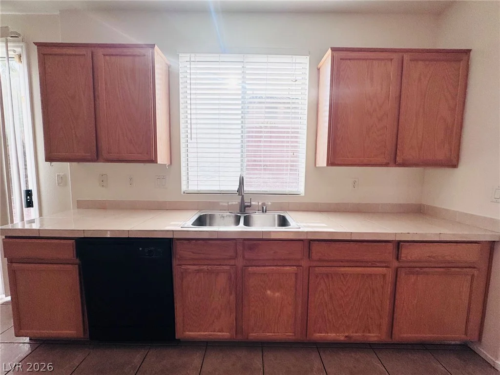 5531 Megan Faye, North Las Vegas, NV 89031