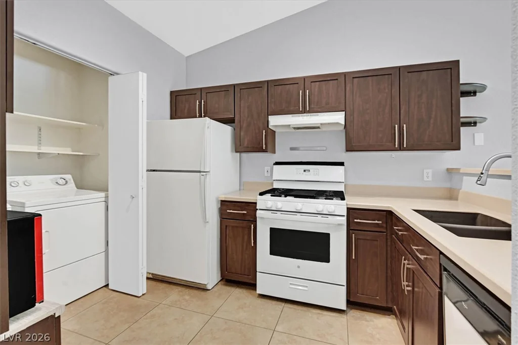 149 Tapatio, Henderson, NV 89074