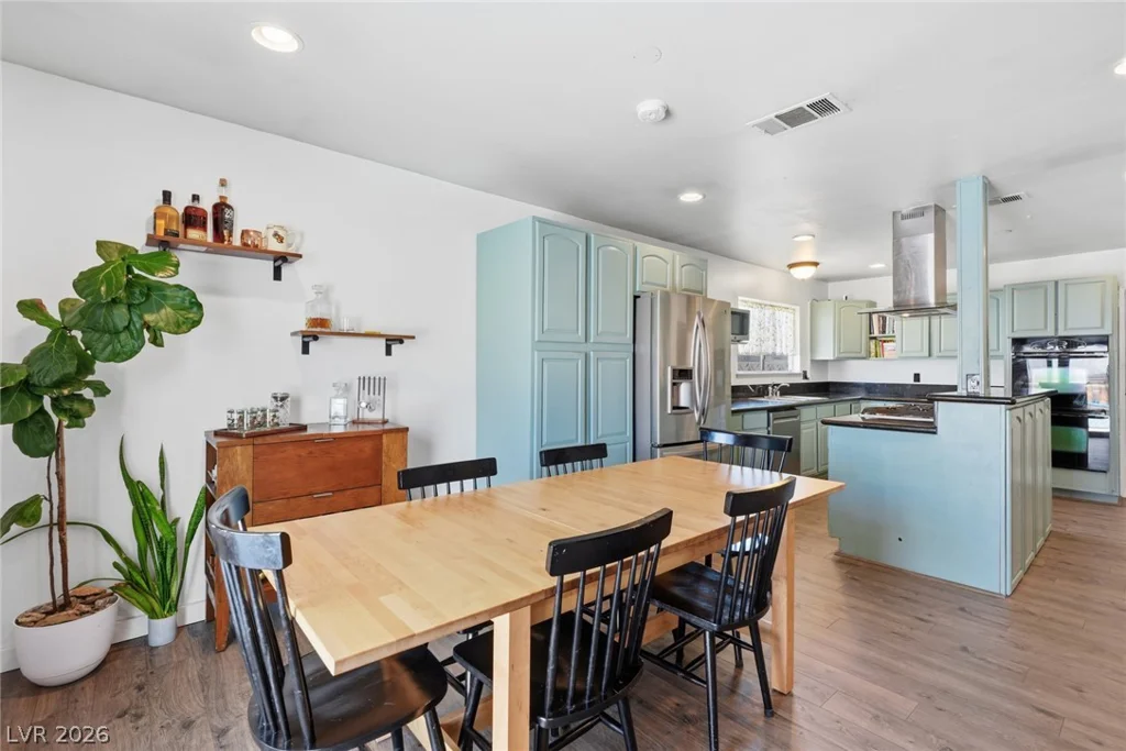 140 Sam Jonas, Las Vegas, NV 89145