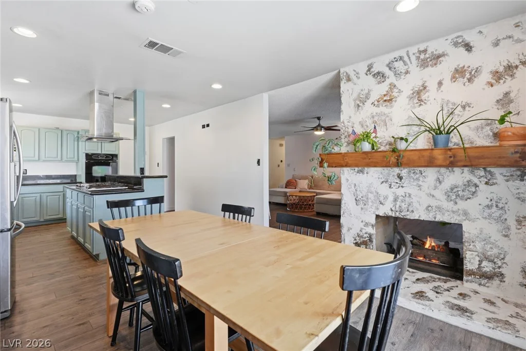 140 Sam Jonas, Las Vegas, NV 89145