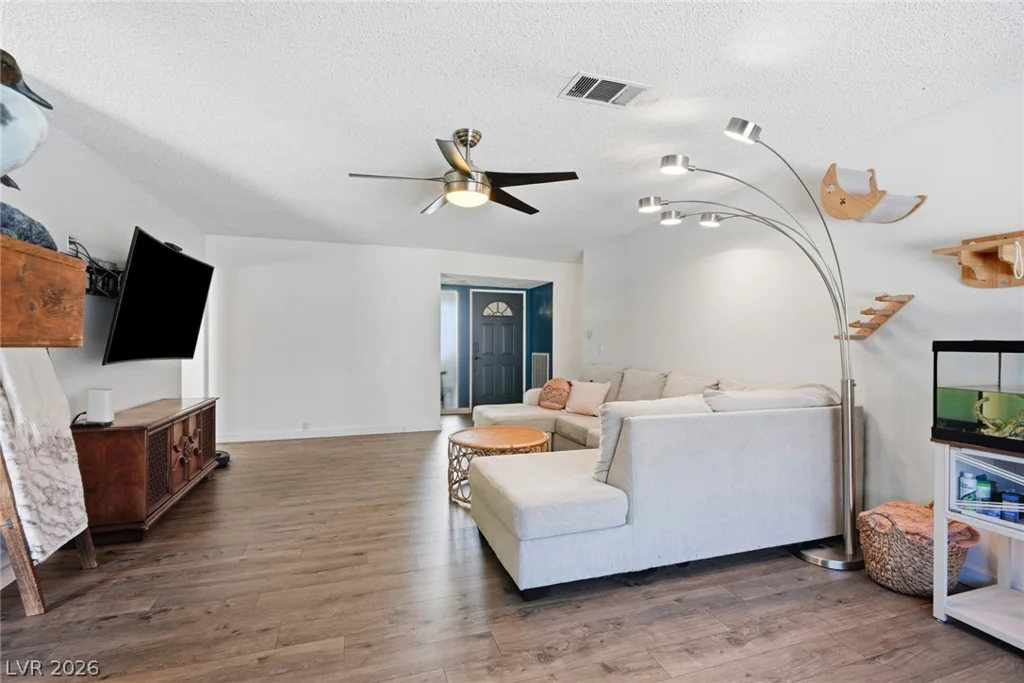 140 Sam Jonas, Las Vegas, NV 89145