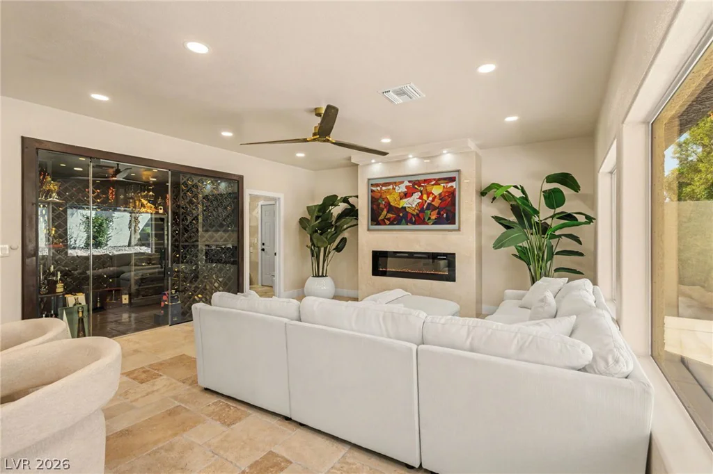 3125 Shadowleaf, Las Vegas, NV 89117