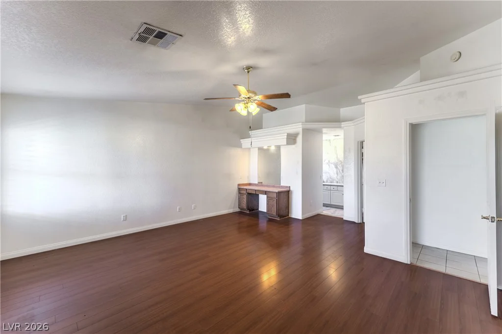 3720 Pahrump Valley, Pahrump, NV 89048