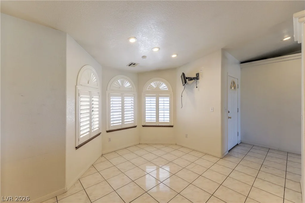 3720 Pahrump Valley, Pahrump, NV 89048
