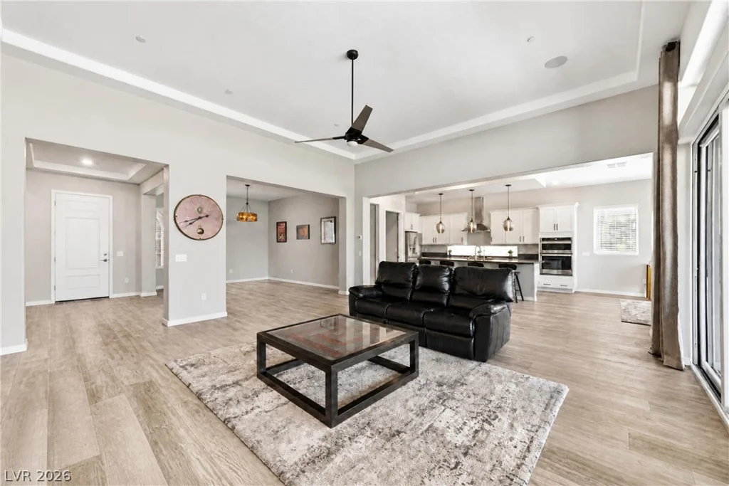 51 Thorn Creek, Henderson, NV 89011