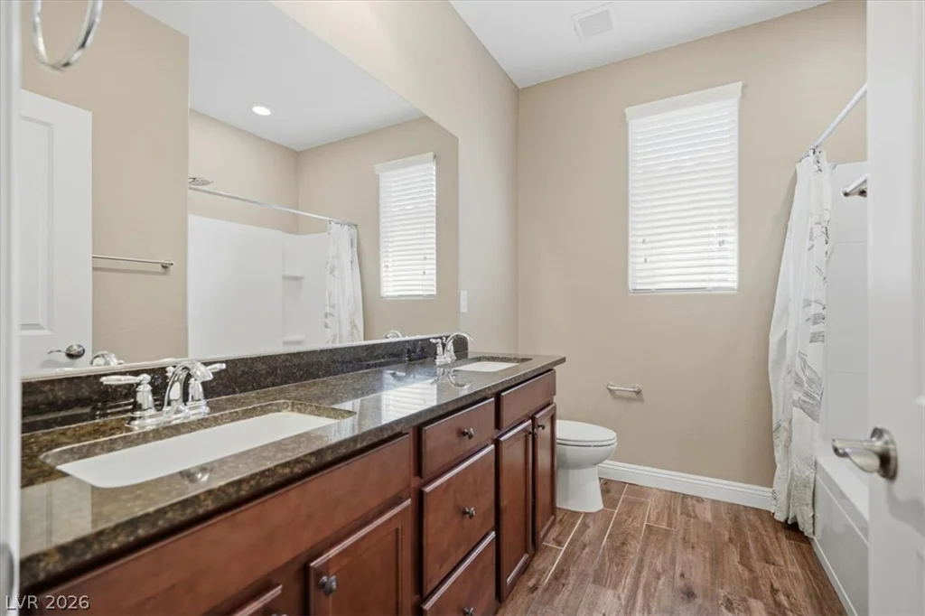 31 Berneri, Las Vegas, NV 89138