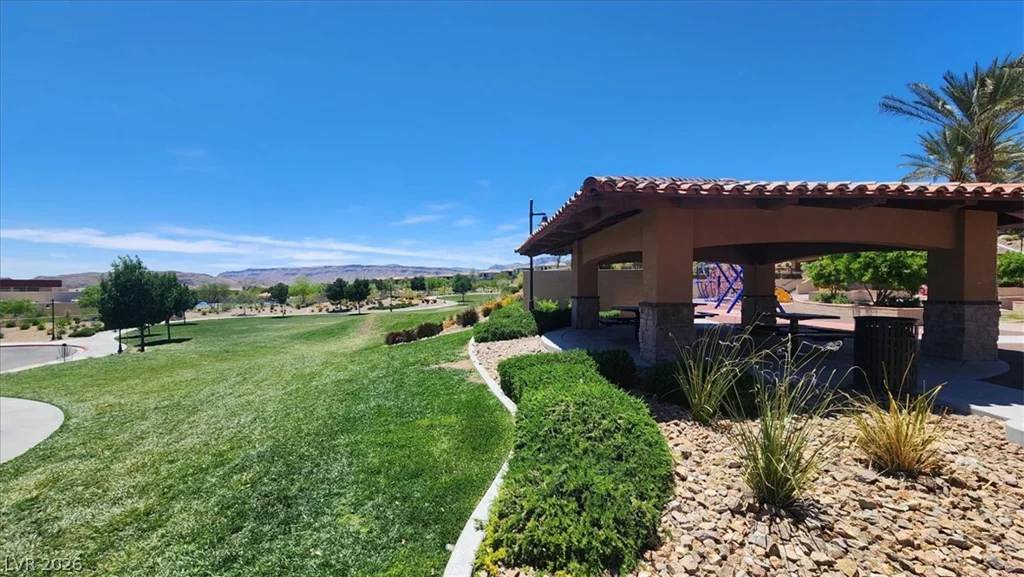 31 Berneri, Las Vegas, NV 89138