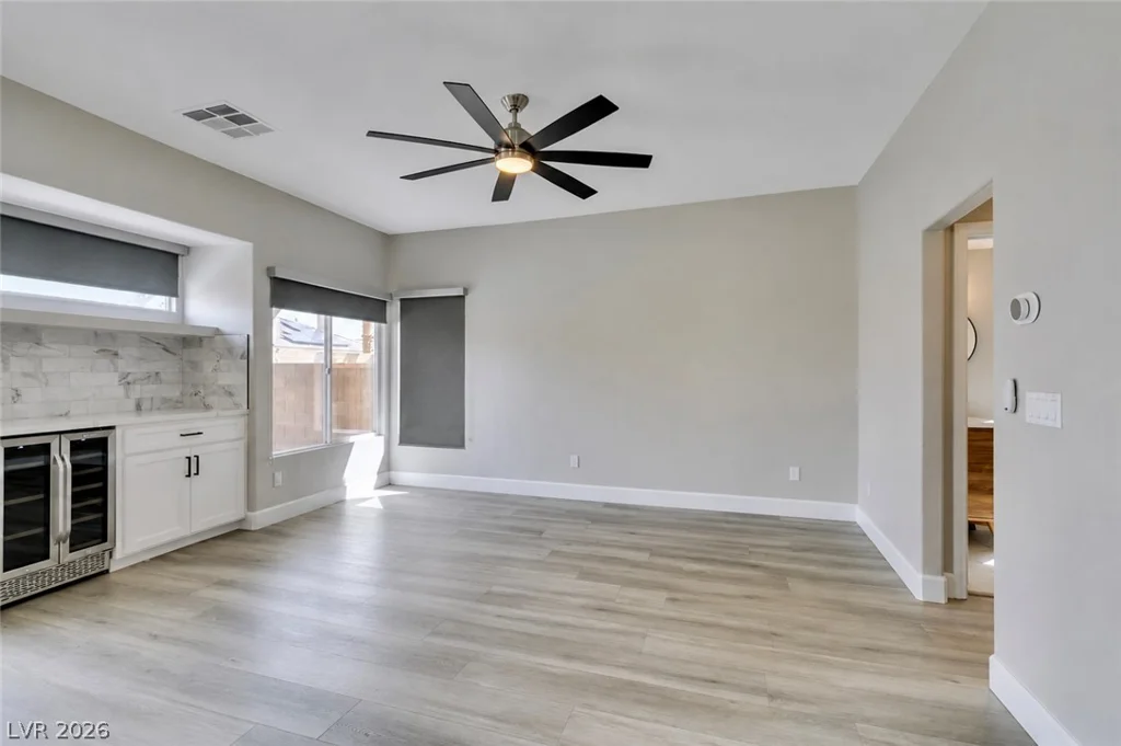 10908 Royal Highlands, Las Vegas, NV 89141