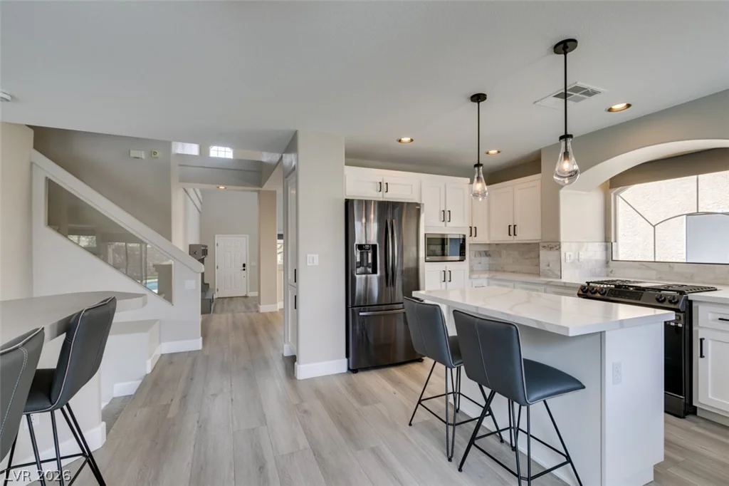 10908 Royal Highlands, Las Vegas, NV 89141