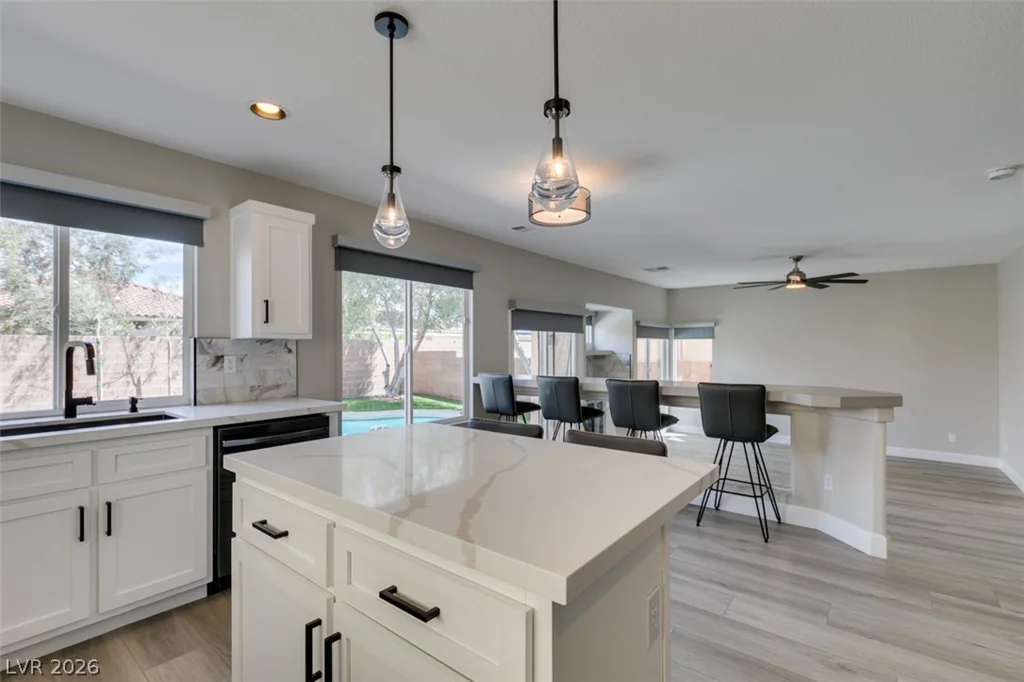 10908 Royal Highlands, Las Vegas, NV 89141